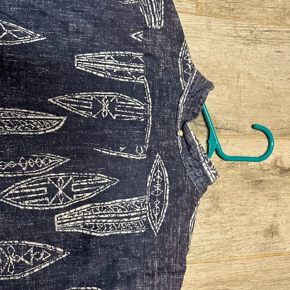 Reyn Spooner Aloha Shirt - Picture 9 of 9
